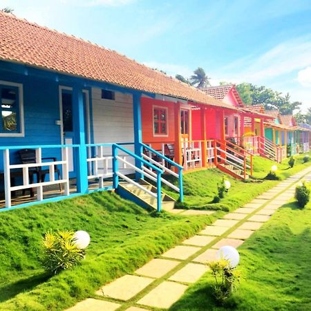 Morjim Queen Beach Resort Exterior foto